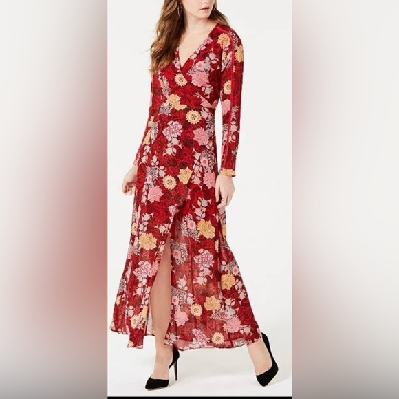 Guess Floral Long Sleeve Maxi Dress
Size: 6 - Picture 11 of 13